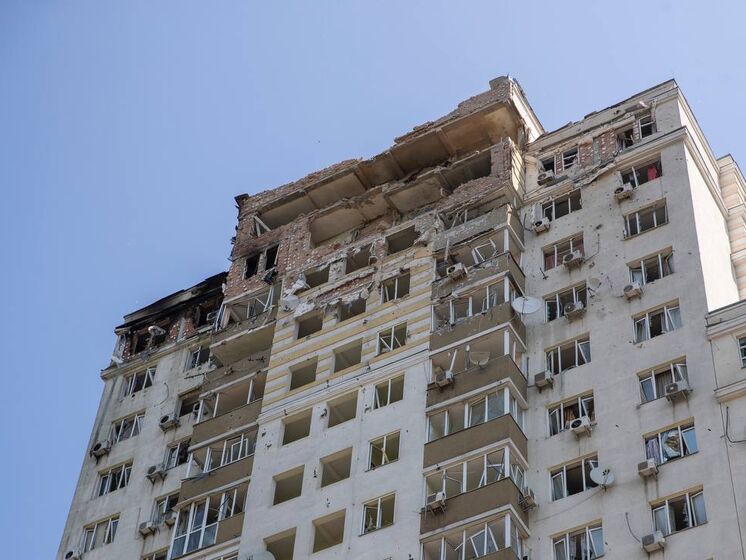 Уночі в будинку в Голосіївському районі загинула жінка, яка вийшла на балкон подивитися, як збивають дрони – мер Києва