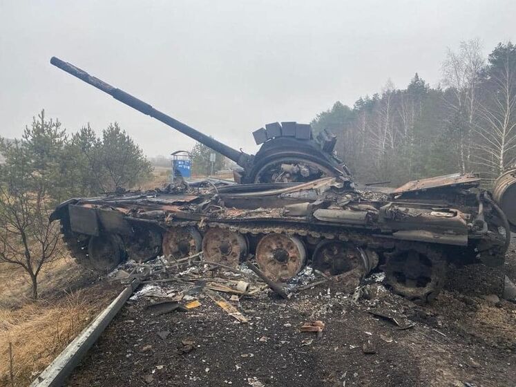 Росія втратила у війні проти України щонайменше 2002 танки, понад чверть із них захопили сили оборони – ЗМІ