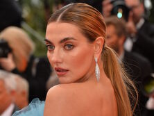 Інтим за гроші, дружба з ДіКапріо, смерть Путіна. Інтерв'ю Гордона з українською супермоделлю Байковою. Відео