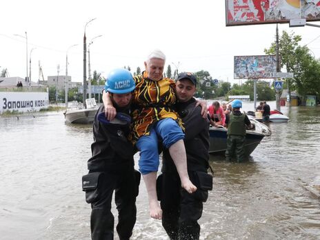 С затопленных территорий эвакуированы 2339 человек, спасены 563 – МВД Украины