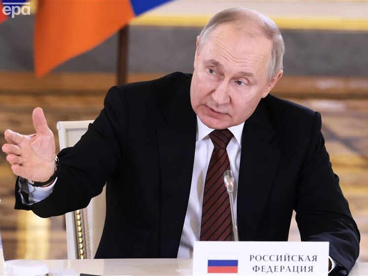 Російська влада дедалі частіше називає війну в Україні війною, це слово почав уживати навіть Путін – Reuters