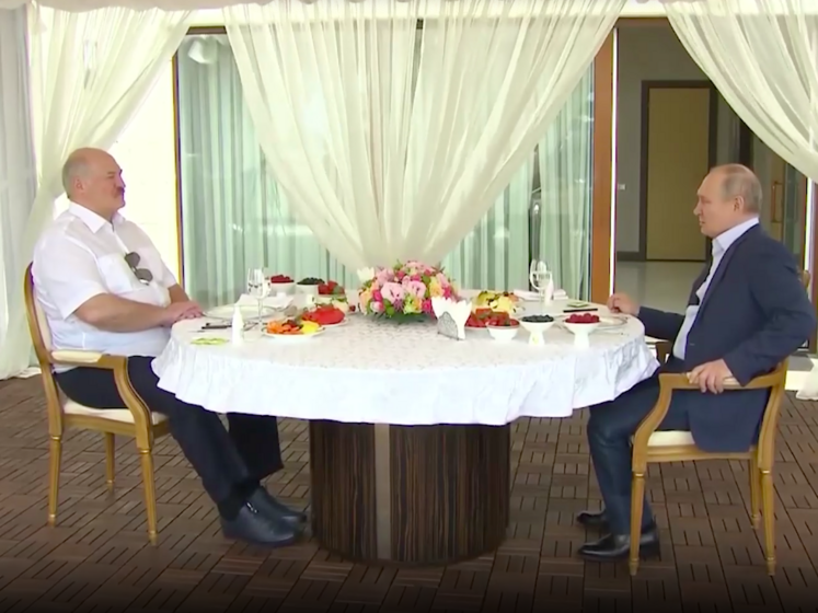 Путін пообіцяв Лукашенку, що російська ядерна зброя буде в Білорусі вже влітку