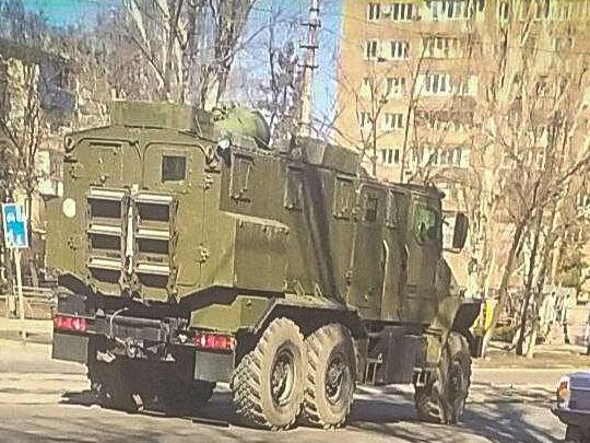 Окупанти активно перекидають боєприпаси через Маріуполь – Андрющенко