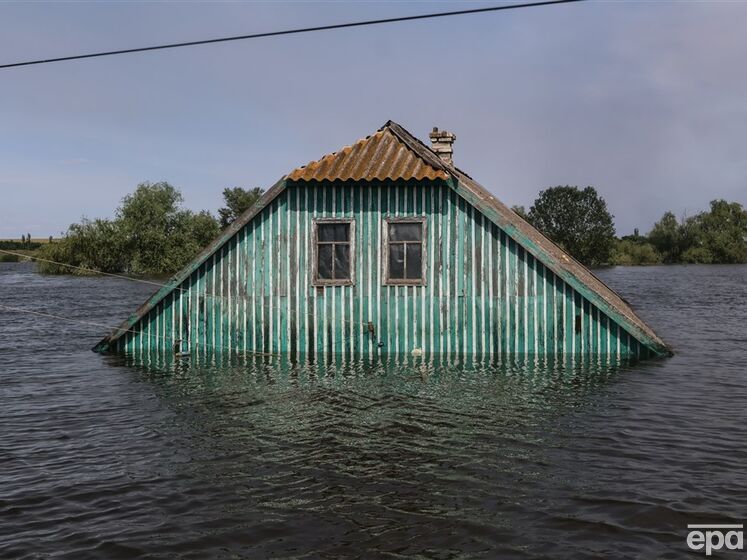 Оккупанты требуют деньги у волонтеров, которые спасают людей с затопленной части Херсонской области – ГСЧС