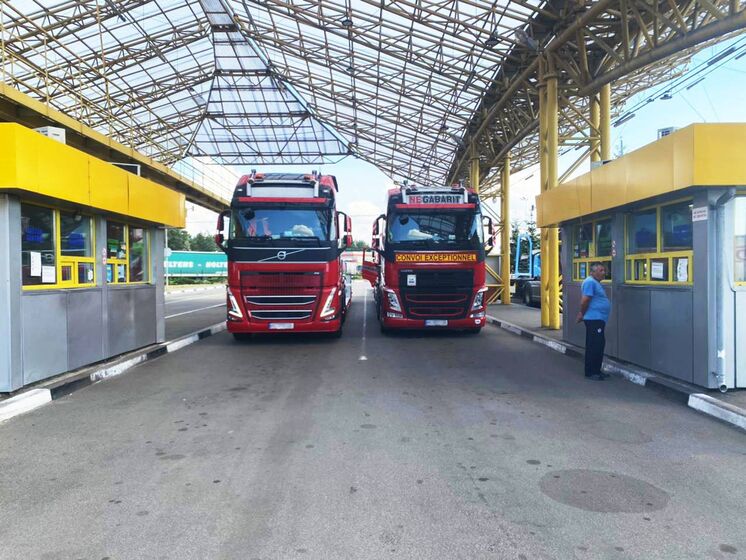 Украинские фермеры заблокируют въезд в страну польских грузовиков в ответ на протесты в Польше