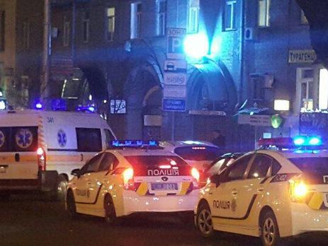 Стрельба в Киеве: Нападавший требовал отдать ему деньги