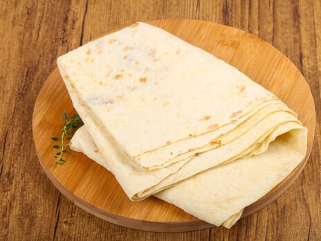 Только эти три ингредиента должны быть на упаковке – иначе не берите. Эксперт рассказала, как выбрать вкусный и качественный лаваш