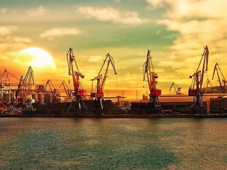 Відкриття портів допоможе здешевити імпортні товари та знизить інфляцію – експерт