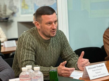 Оккупанты из ствольной и реактивной артиллерии обстреляли Новоберислав. Погибла супружеская пара – глава Херсонской ОВА