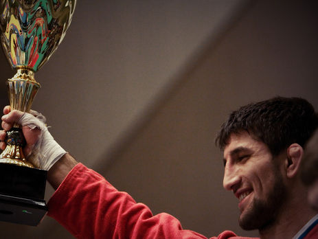 В Москве неизвестные избили чемпиона мира по боевому самбо Мирзаева