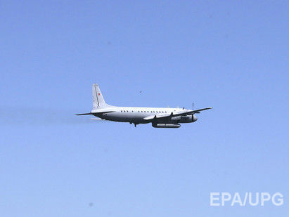 Спецборт, который должен забрать выдворенных из США российских дипломатов, прибыл в Вашингтон