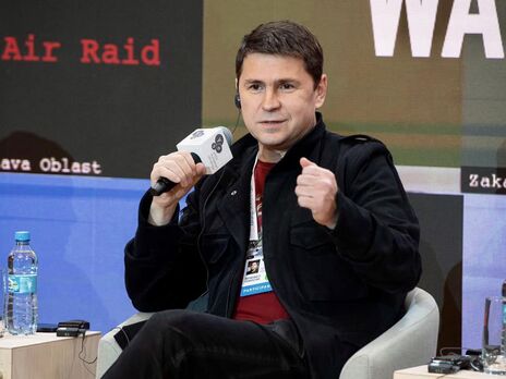 Подоляк: Війна поступово переходитиме на територію Росії