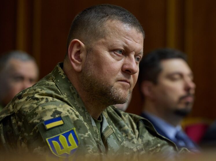 Залужний про контрнаступ України: Операція продовжується згідно з планом