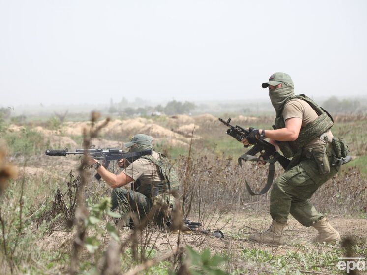 Міноборони РФ уклало контракти з понад 20 військовими угрупованнями