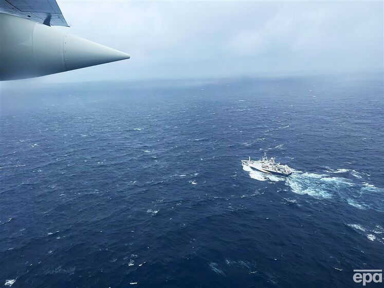 Рятувальники виявили уламки підводної капсули, яка зникла на шляху до залишків "Титаніка". Усіх пасажирів вважають загиблими