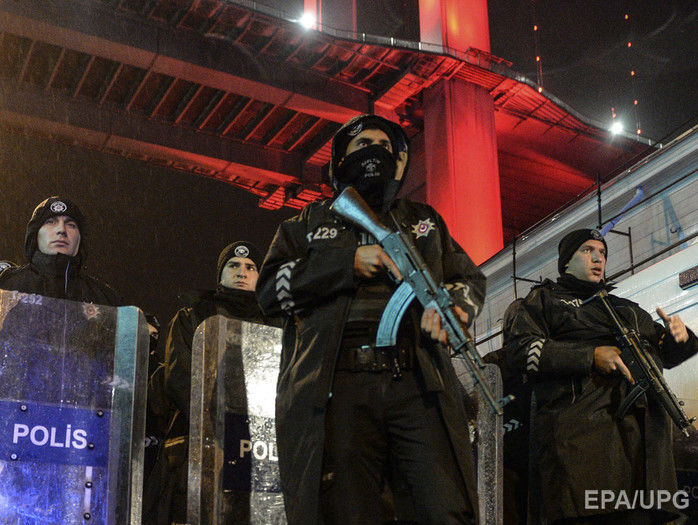 МИД Украины: Полиция Турции не сообщает гражданства погибших и раненых во время ночного теракта