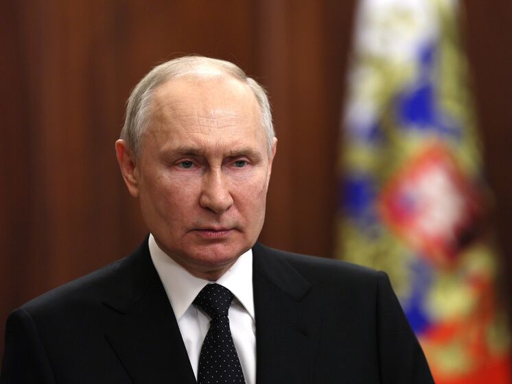 Путин выступил с обращением, заявив, что в России &ndash; военный мятеж