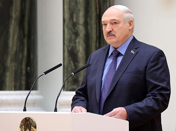 Лукашенко заявив, що дозволив ПВК "Вагнер" ставити в Білорусі "намети", але поки найманці в Україні