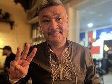 Казахстанский бизнесмен Шураев: У казахов незаживающая рана – голодомор. Ашаршылых мы его называем… Поэтому казахи на себя примеряли и будут примерять украинскую вышиванку. Мы ждем победы Украины