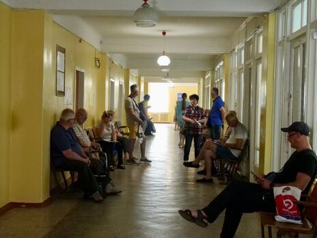 Поліклініку у Кривому Розі, де лікують поранених військових, відремонтують за гроші 