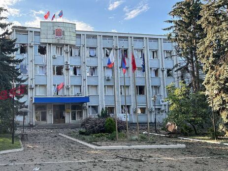 В окупованій Волновасі завдано удару по будівлі, в якій була розташована ворожа адміністрація – журналіст
