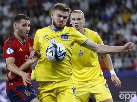 Молодежная сборная Украины по футболу разгромно уступила в полуфинале чемпионата Европы