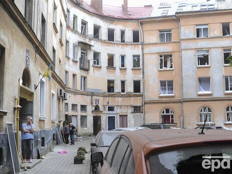 Під час нічного обстрілу у Львові було зачинено щонайменше 10 укриттів, поліція розпочала розслідування – МВС