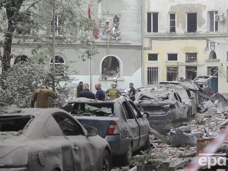 У Львові під завалами виявили ще одну жертву. Загалом від російського обстрілу загинуло семеро людей – ОВА