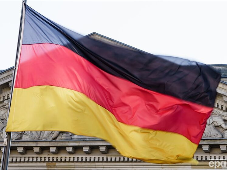 Німеччина виступає проти касетних боєприпасів, але у випадку з Україною йдеться про захист її території – спікер уряду