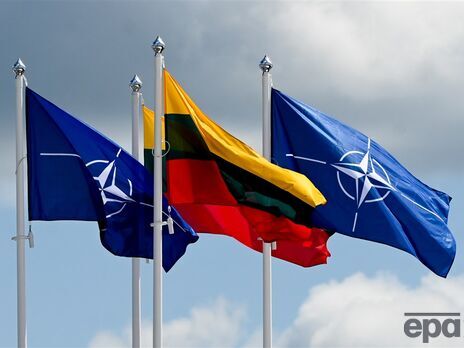 Зеленский прибудет на второй день саммита НАТО – Bloomberg