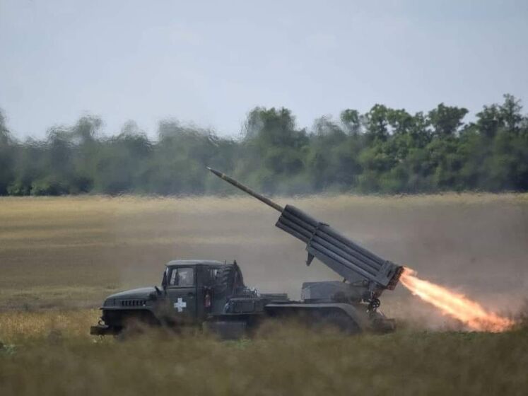 Тривають важкі бої. ЗСУ обороняються на п'яти напрямках і наступають на двох – Генштаб