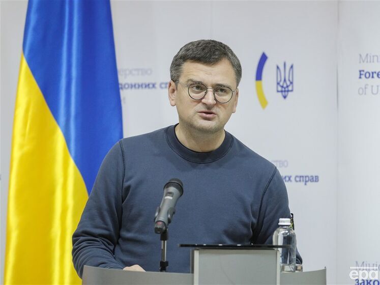 Жодних перешкод для запрошення України в НАТО немає, але союзники зайняли консервативну позицію – Кулеба