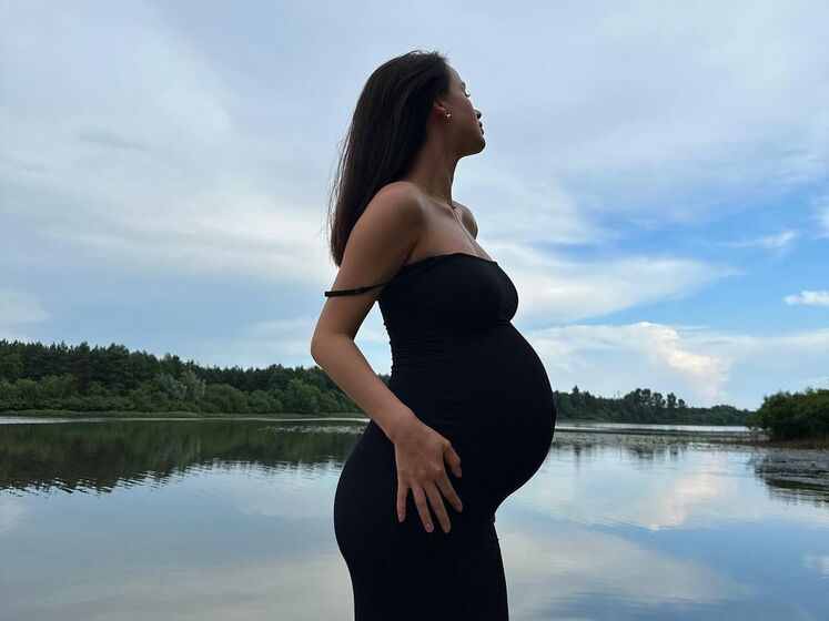 Дев’ять образів для вагітних від української блогерки