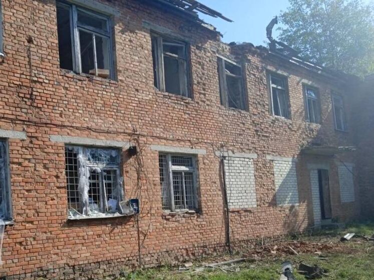 Оккупанты обстреляли Харьковскую область. Ранены два человека, разрушено предприятие и жилье