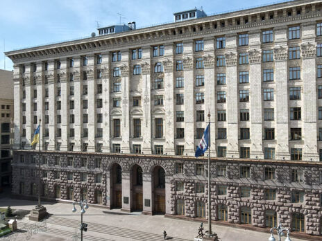 Замість годинників Київ спрямує гроші на допомогу ЗСУ, рішення ухвалили на початку липня – КМДА
