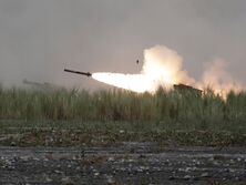 В новый пакет помощи США, о котором объявят сегодня, войдут нанодроны Hornet, ракеты для HIMARS и NASAMS – СМИ