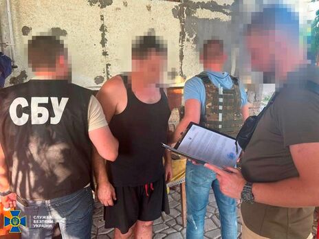 СБУ затримала жителя Миколаєва, підозрюваного в підготовці ударів окупантів по мостах міста для зриву контрнаступу ЗСУ