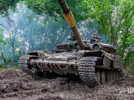 ЗСУ стримують окупантів під Мар'їнкою й наступають на двох південних напрямках – Генштаб