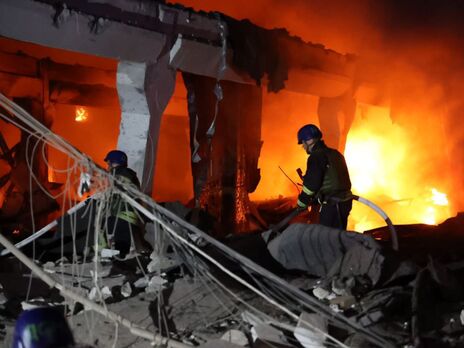 Маляр: Днепр. Мы переживем и это. Станем еще крепче. И они не разрушат ракетами нашу государственность. Они разрушат свою – в этом и парадокс этой войны