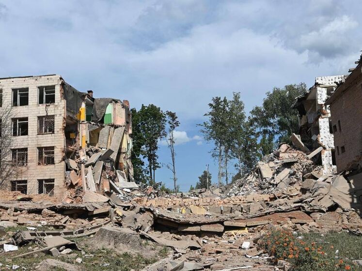 В Сумах завершили разбор завалов после ракетного удара РФ. 31 июля объявлено днем траура по погибшим