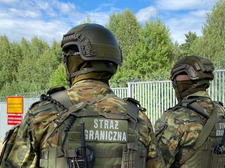 На польських прикордонників біля кордону з Білоруссю нападають групи агресивних іноземців – спецслужби Польщі