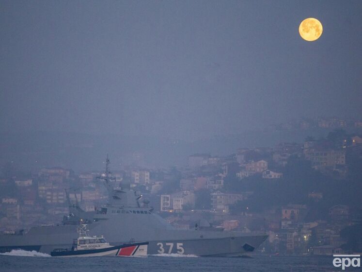 Російські кораблі попросили про евакуацію після "відбиття" атаки в Чорному морі – ЗМІ опублікували аудіо
