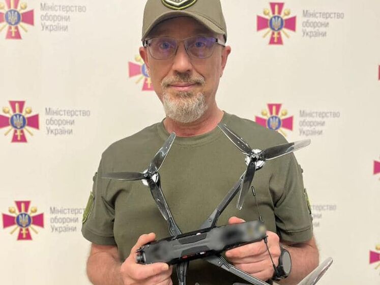 Резніков показав нову модель дрона, яка надійде на озброєння ЗСУ