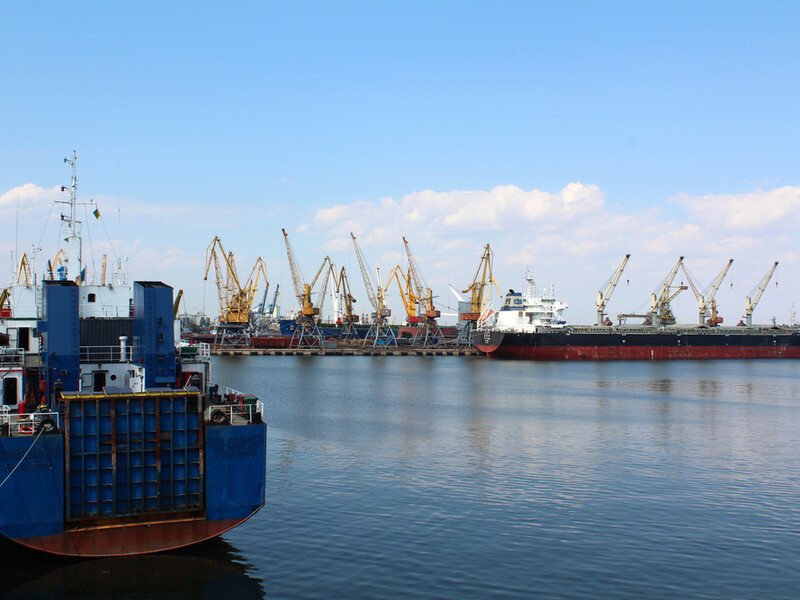 Світ може забезпечити розблокування українських портів, посиливши санції проти РФ – експерт