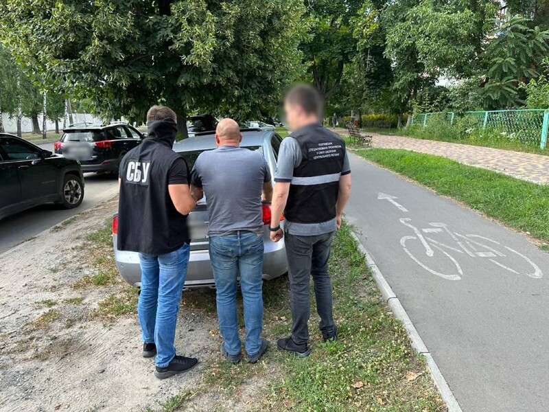 СБУ сообщила о задержании районного военкома в Полтавской области на взятке 