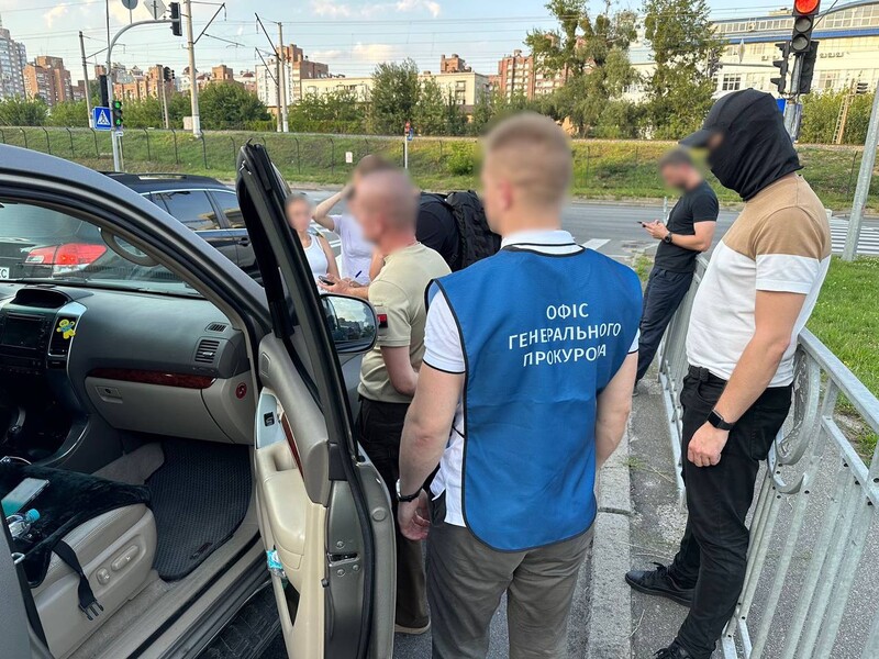 В Киеве за помощь уклонистам задержан очередной военком – Офис генпрокурора
