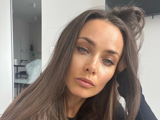 Мишина снялась в мини-платье за 28 тыс. грн