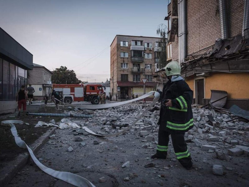 Количество погибших в результате удара ракеты по Покровску выросло до семи