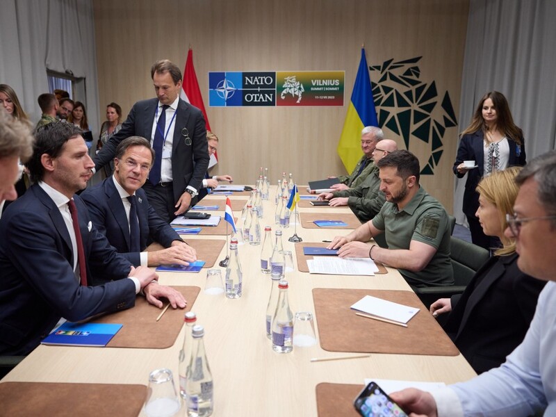 Премьер Нидерландов в разговоре с Зеленским заявил об успехе переговоров по Украине в Саудовской Аравии