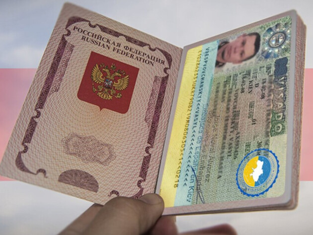 Преимущественно женщины и дети. В МИД назвали количество россиян, получивших визу в Украину